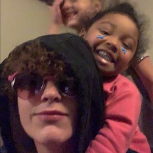 Meet your Posher, Cash